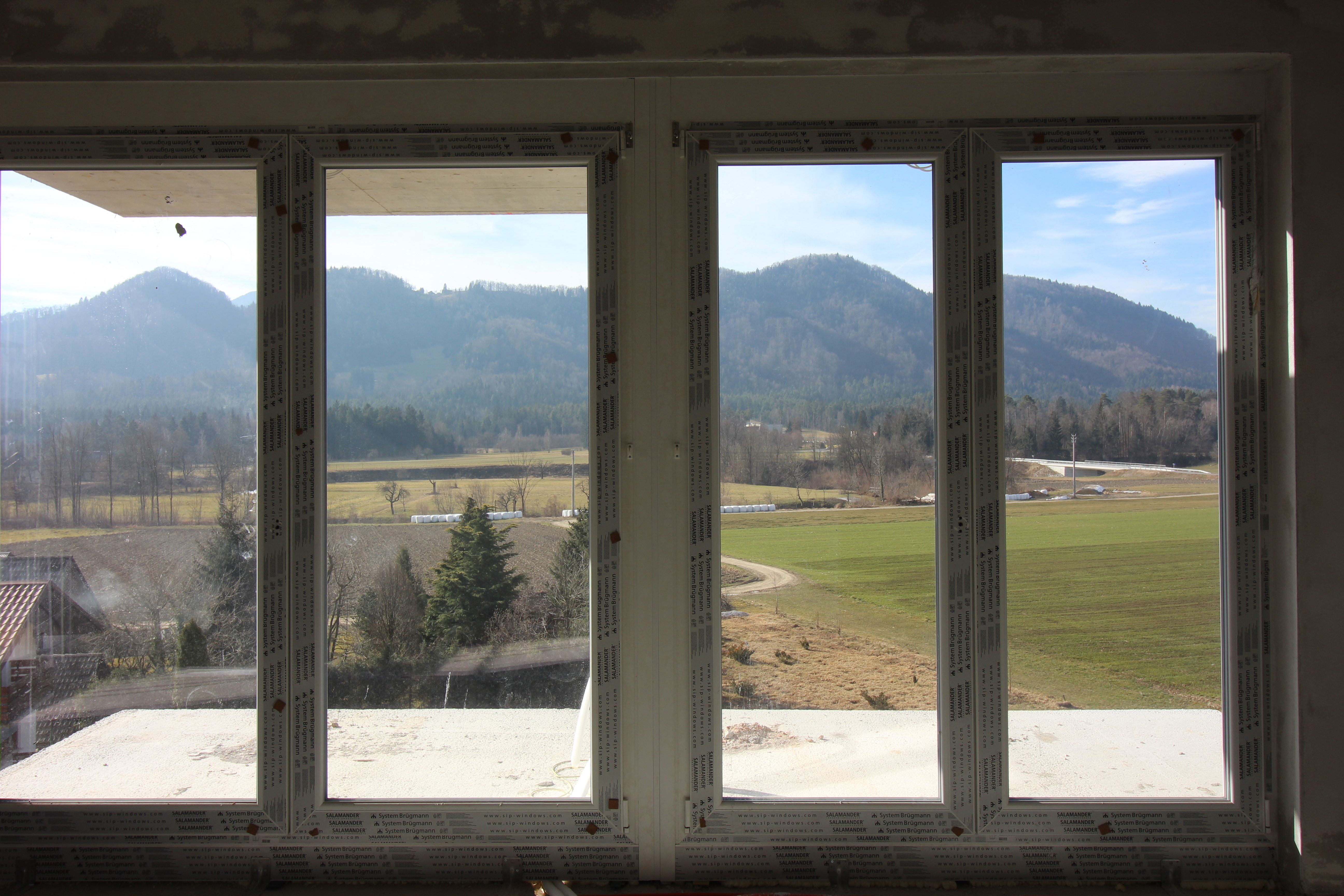 Pogled iz stanovanja na bližnjo okolico 24.2.2019a